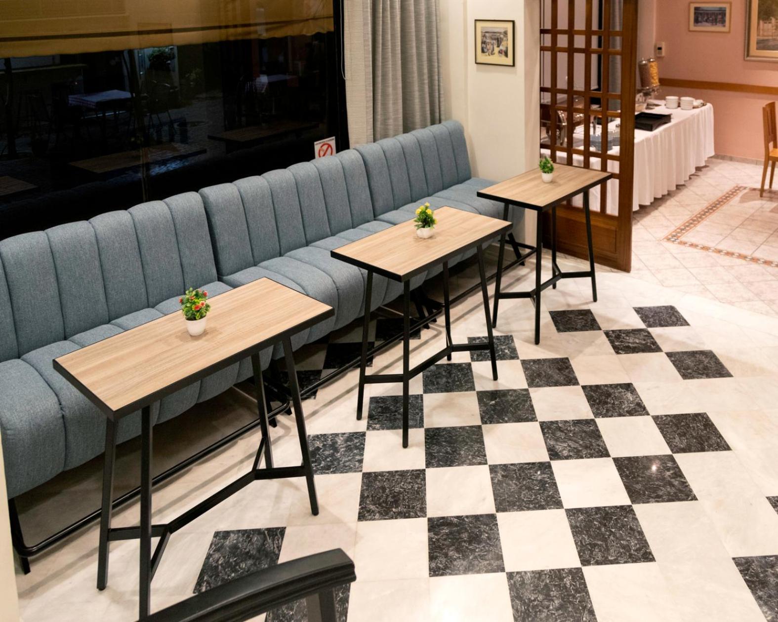 Hotel Avra คาร์ดิทซา ภายนอก รูปภาพ