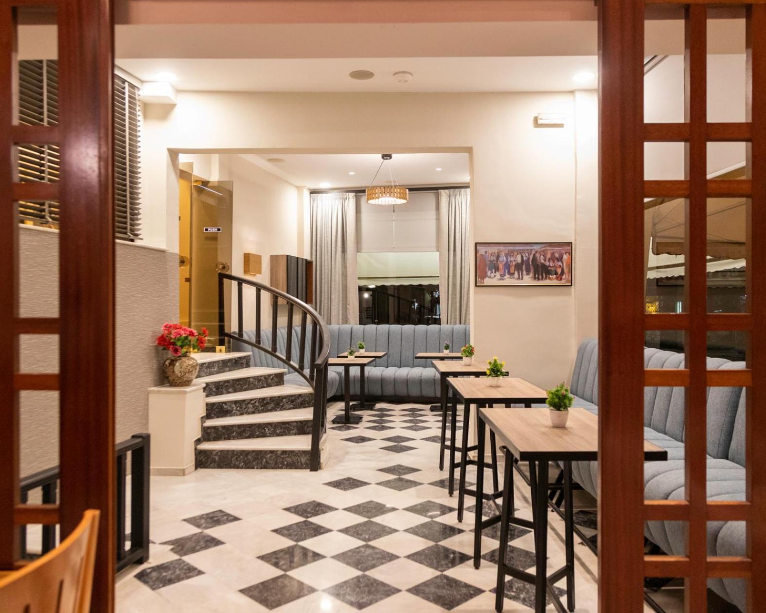 Hotel Avra คาร์ดิทซา ภายนอก รูปภาพ